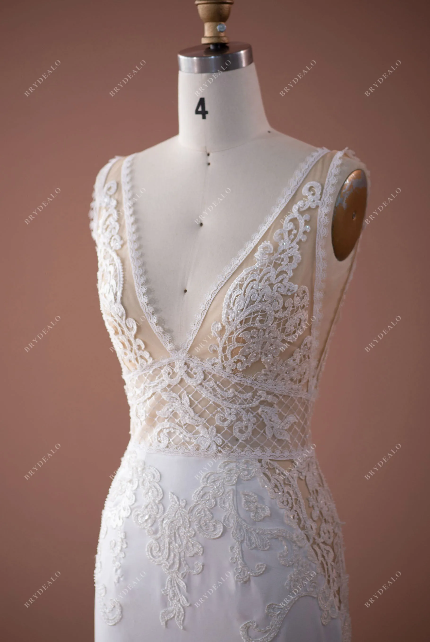 Alluring Plunging V-neck Sleeveless Lace Satin Mermaid Fall Bridal Dress