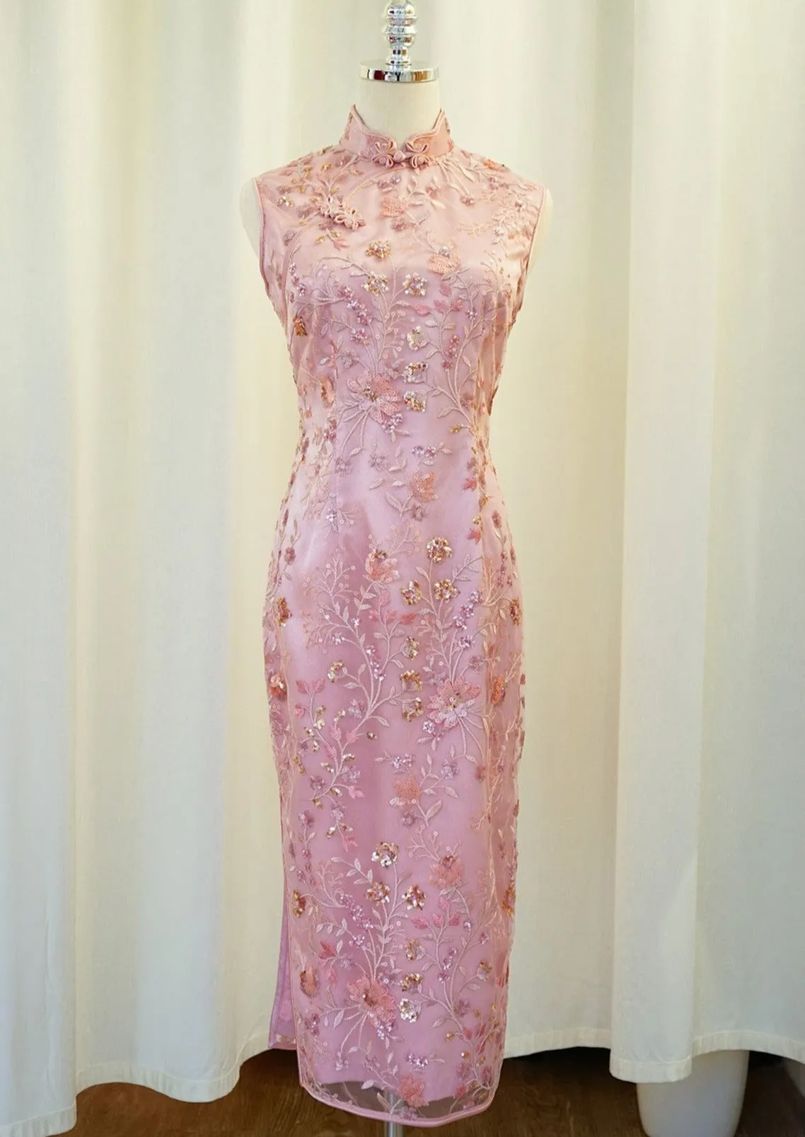 Fairy Bells Sleeveless Qipao (Dusty Pink)