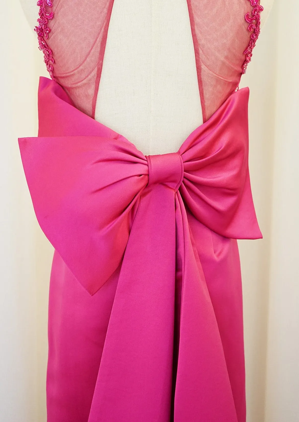 Fuchsia Spray Rose w Bow Qipao - RTW