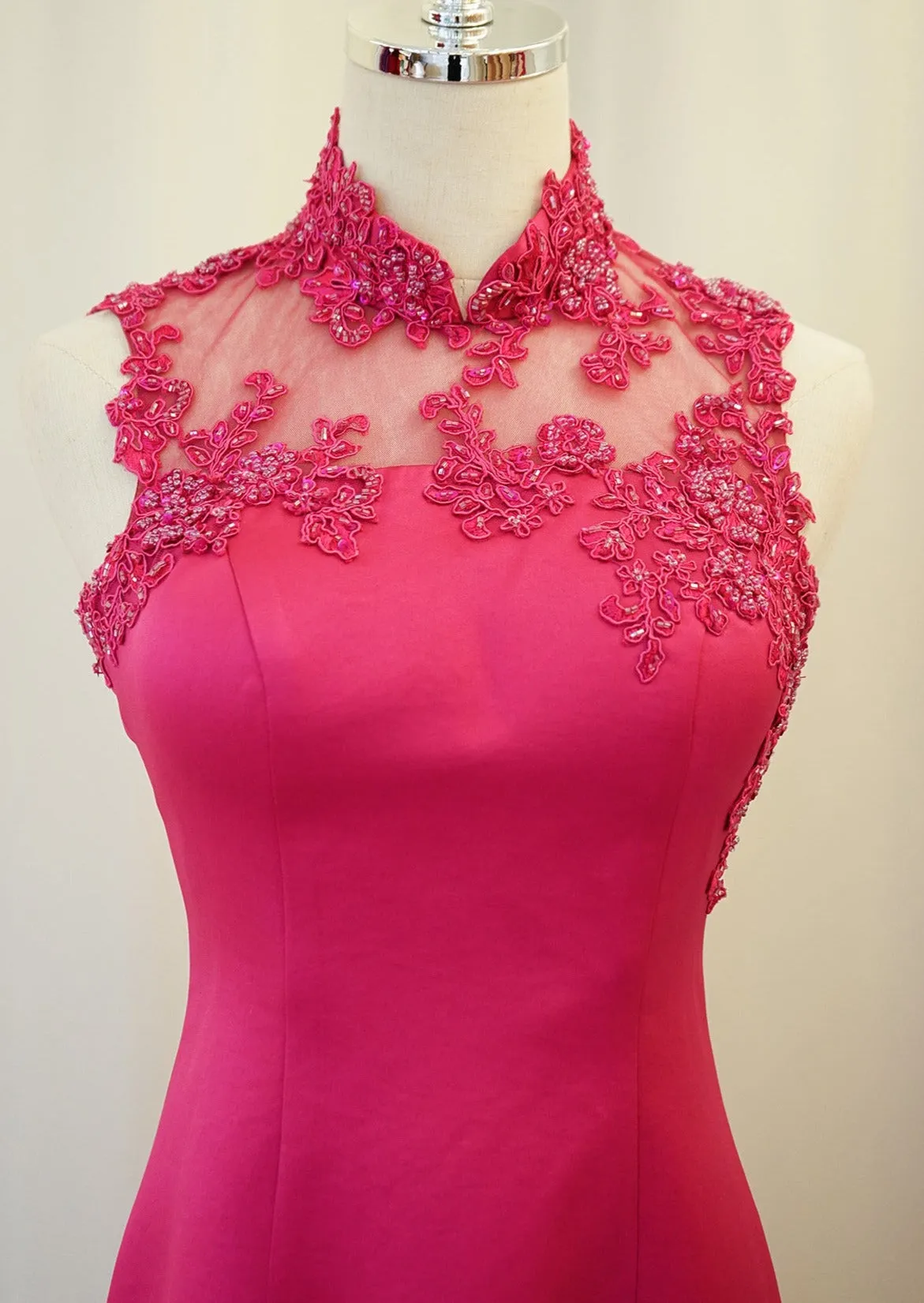 Fuchsia Spray Rose w Bow Qipao - RTW