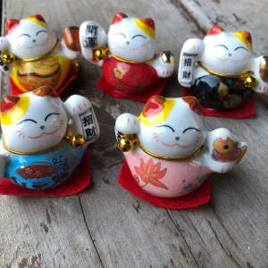 GIFT PACK of 5 CERAMIC WAVING CATS