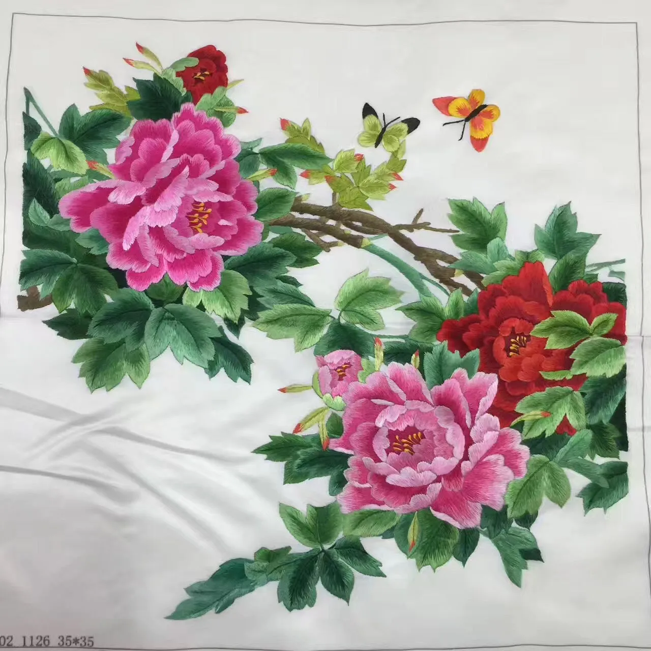 Hand su embroidery art:basket flower peony magnolia panda lotus cricle 35cm