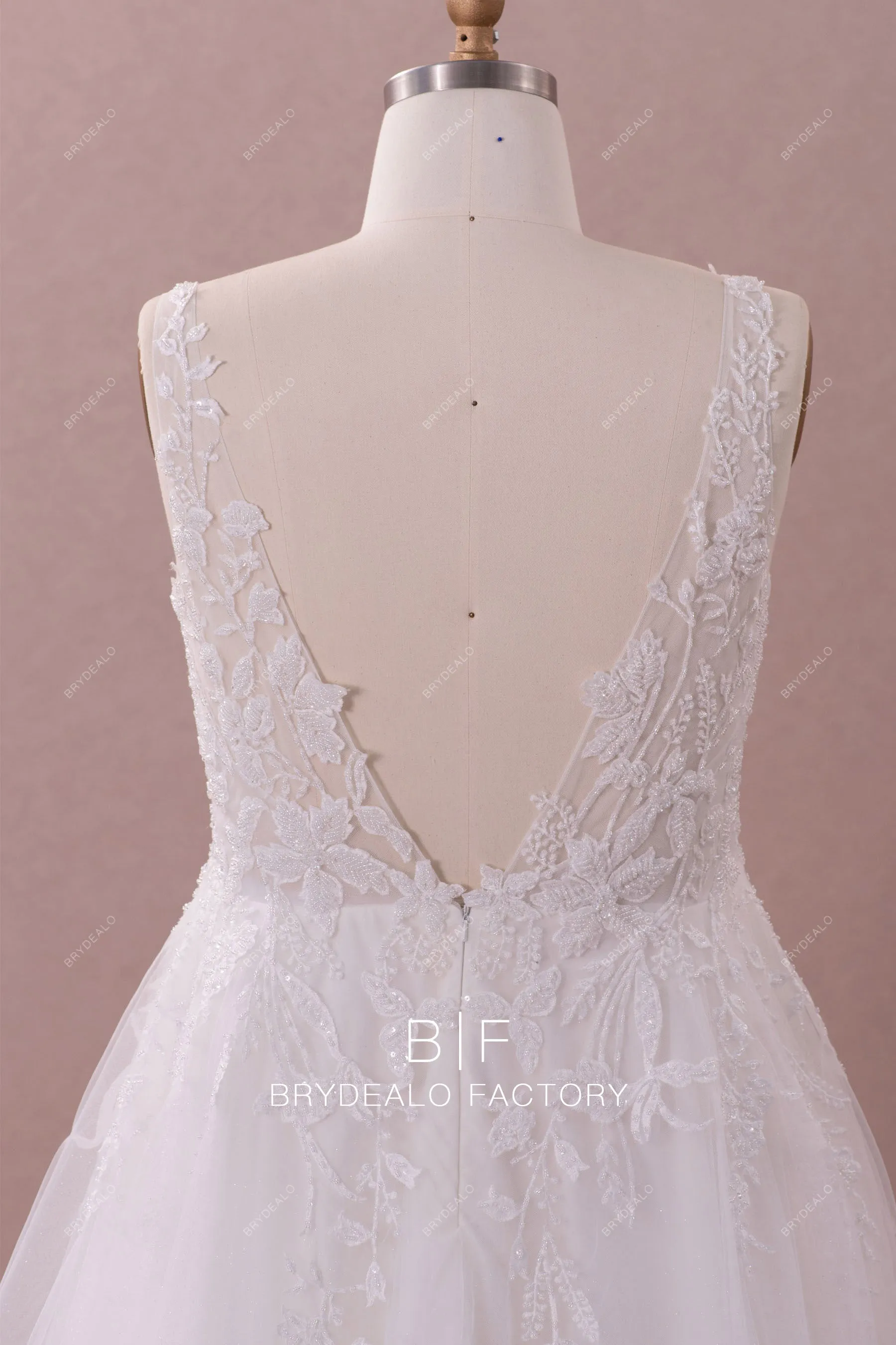 Plus Size Lace Straps Designer Beading A-line Tulle Wedding Dress